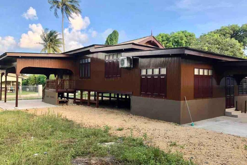 De Rhumaa Homestay Kuala Terengganu Bagian luar foto